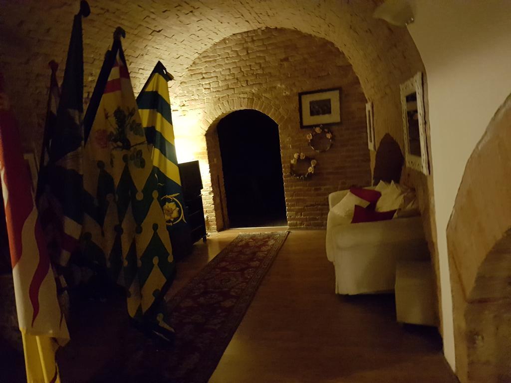 Bnb Residenza D Epoca Il Casato Siena Eksteriør billede