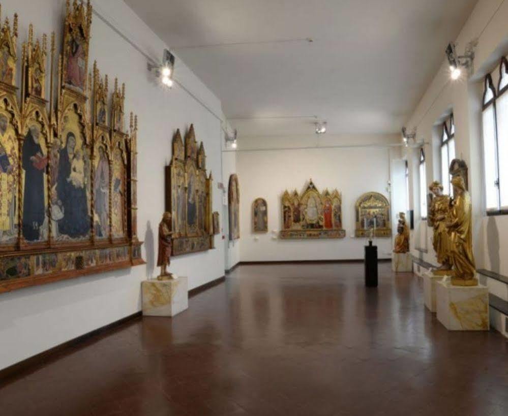 Bnb Residenza D Epoca Il Casato Siena Eksteriør billede